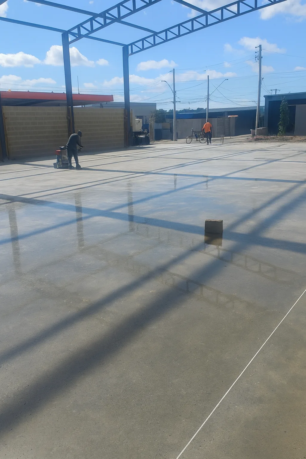 Piso de concreto polido executado pela Pisos Elite
